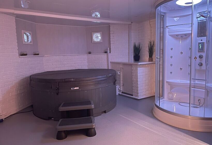 פנסיון The Chatwal Boutique