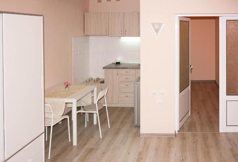 膳宿费 Villa Nymphea Water Lily