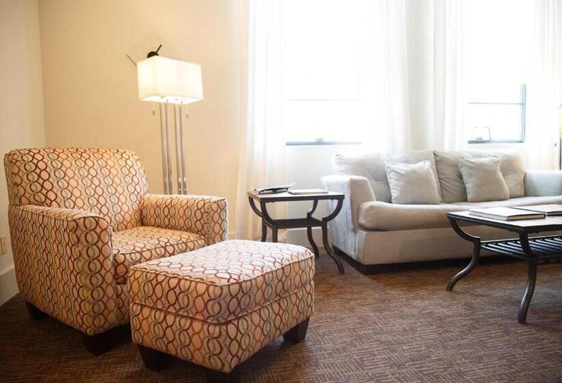 The Lofts At The Five & Dime