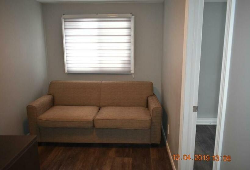 Time Travellers Motel