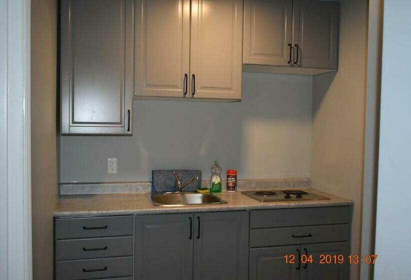 Time Travellers Motel