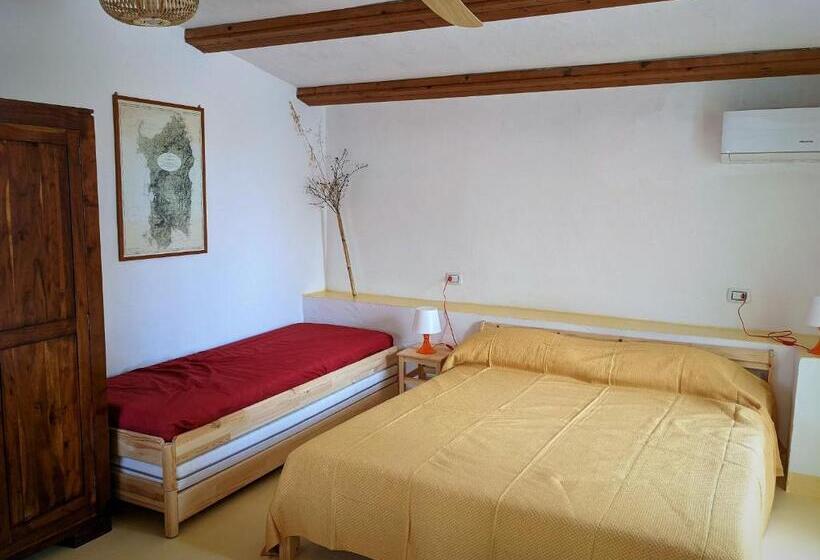 住宿加早餐  Cala Vinagra House