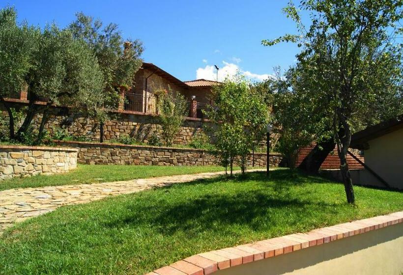 مبيت وإفطار Casale Degli Ulivi Prestige