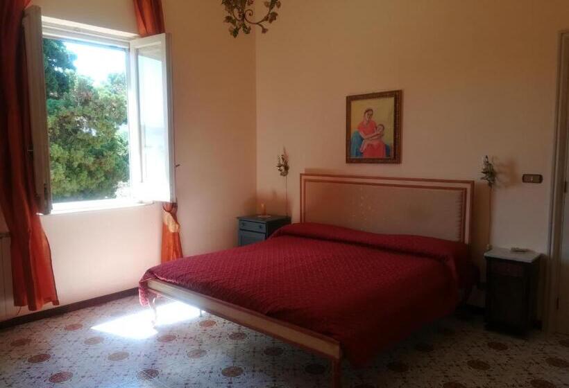 住宿加早餐 Villa Marina