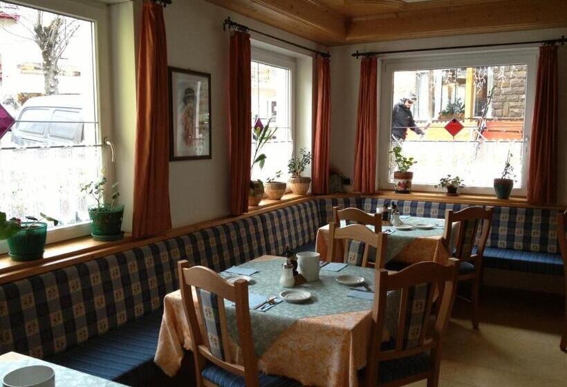 호텔 Albergo Centrale