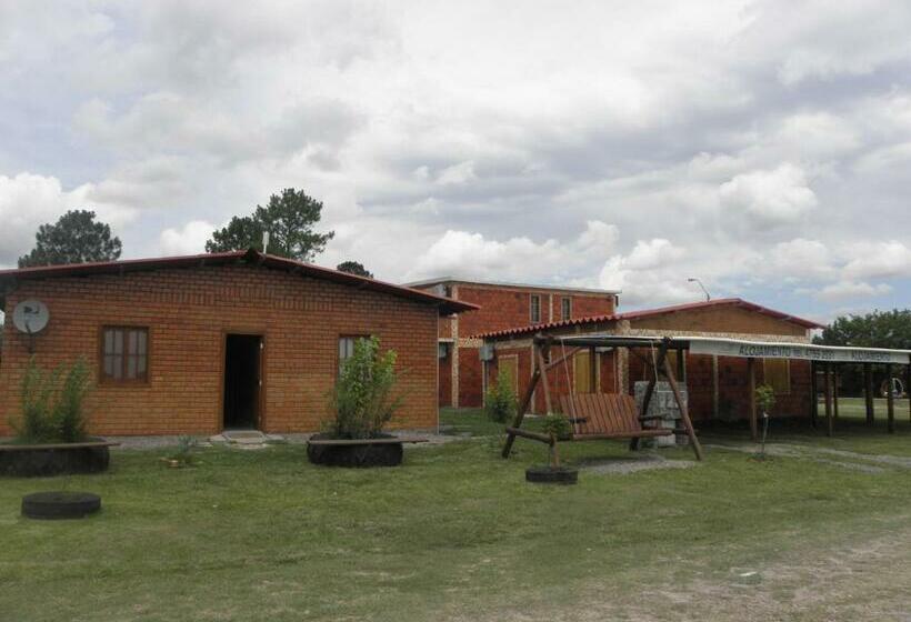 فندق Alojamiento Termal Guaviyú