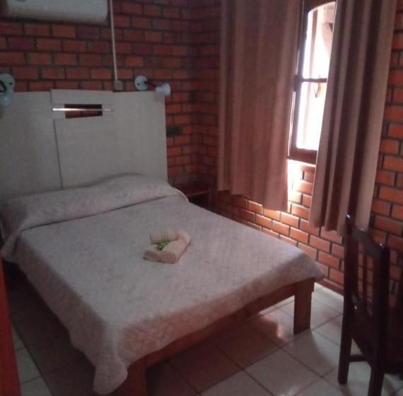 فندق Alojamiento Termal Guaviyú