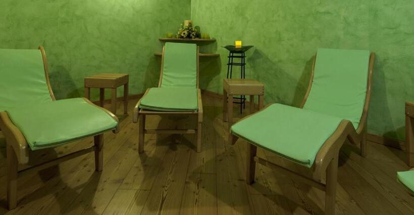 בית מלון כפרי Genzianella