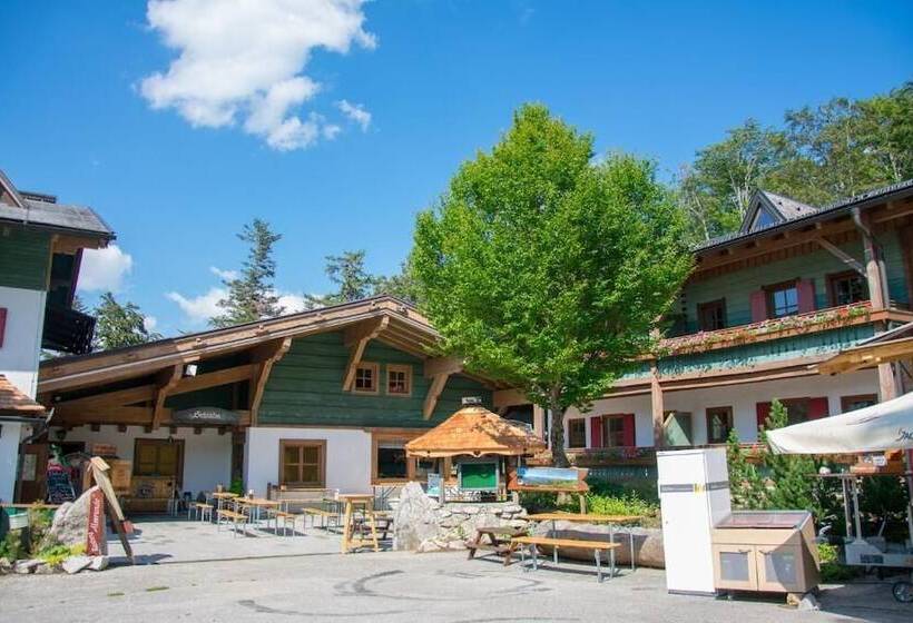 Отель Hochberghaus Resort
