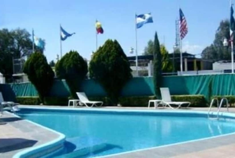 בית מלון כפרי Leo