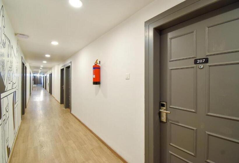 Super Townhouse Tonk Road Near Gandhi Nagar Railway Station Formerly Hotel Jaiman