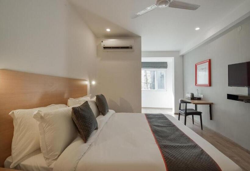 Super Townhouse Tonk Road Near Gandhi Nagar Railway Station Formerly Hotel Jaiman