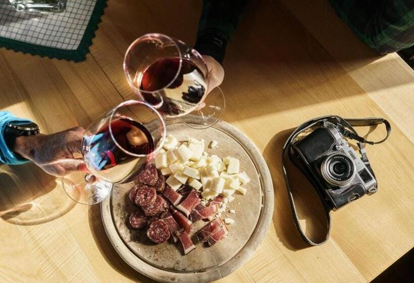 בית מלון כפרי ütia De Börz