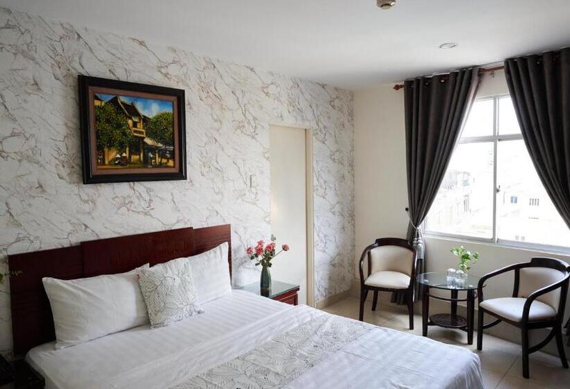 Trang An Hotel   5 Minutes Landmark 81