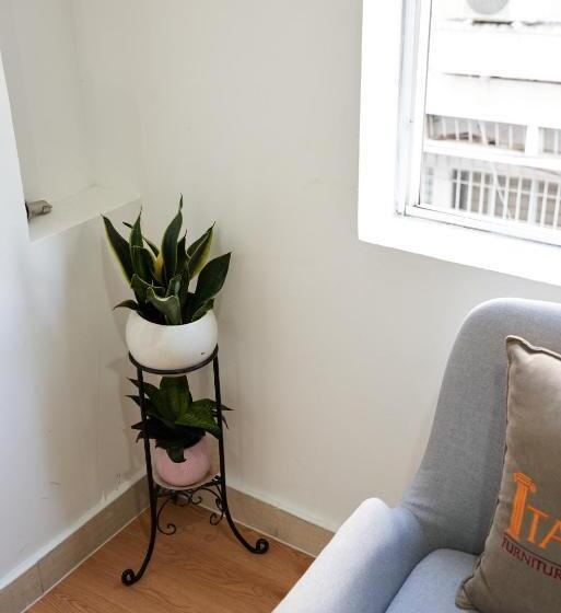 Trang An Hotel   5 Minutes Landmark 81