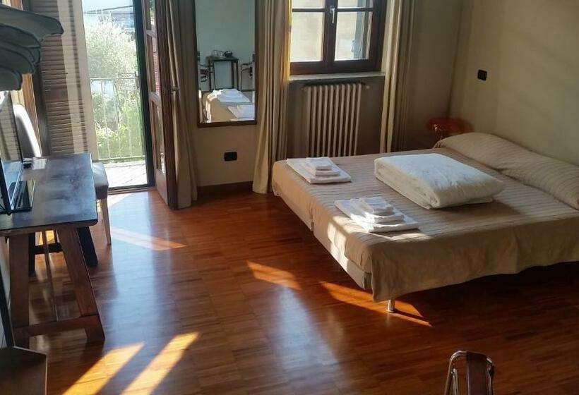 بنسيون B&b La Bergamina 26