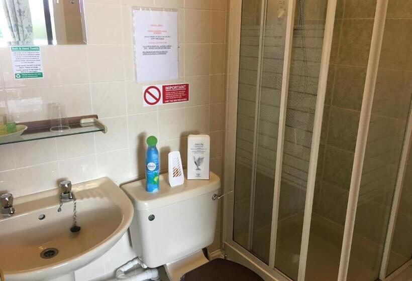 Пансион Bron Orme Private