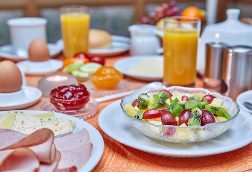 بنسيون Gästehaus Marianne