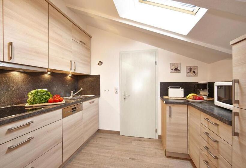 بنسيون Gästehaus Marianne