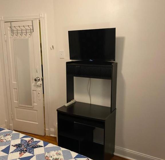 پانسیون Hollywood Rentals Llc