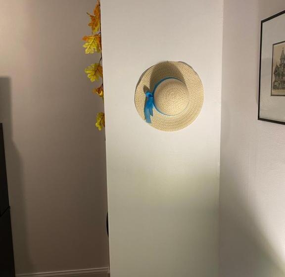 پانسیون Hollywood Rentals Llc