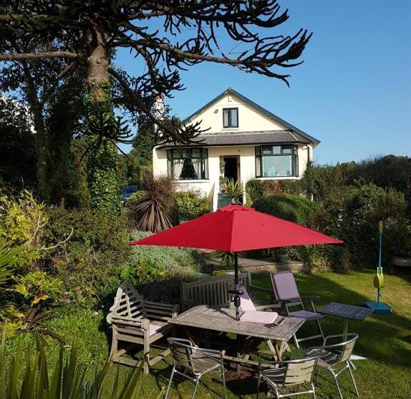 بنسيون Norwegian Wood