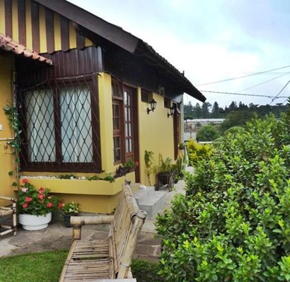 پانسیون Pousada Casa Amarela