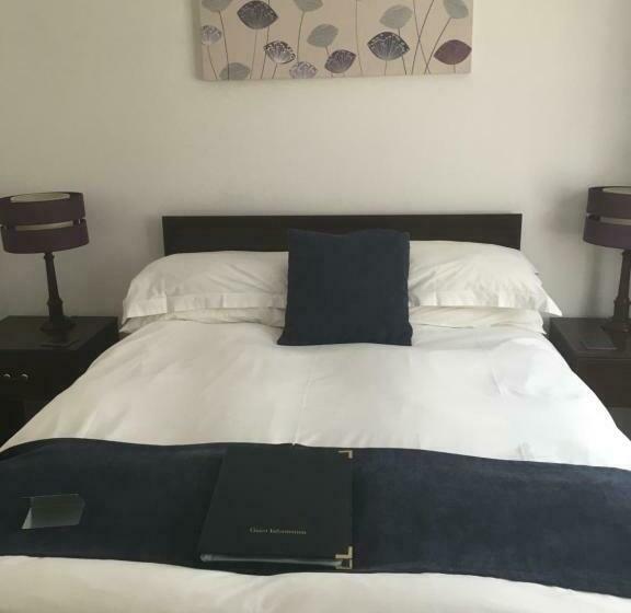 膳宿费 The Old School House