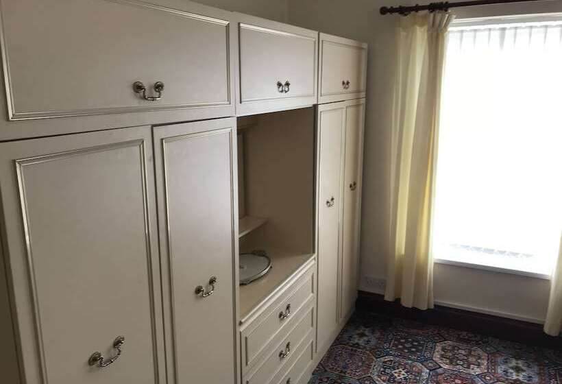 ペンション Viking