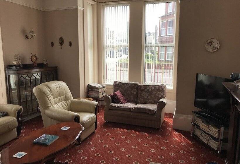 ペンション Viking