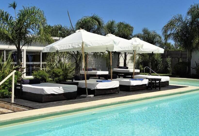 Skyblue Apart Hotel Punta Colorada