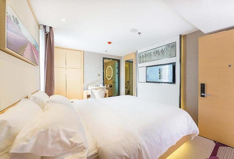 Lavande Hotels Weihai Weigao Square Branch