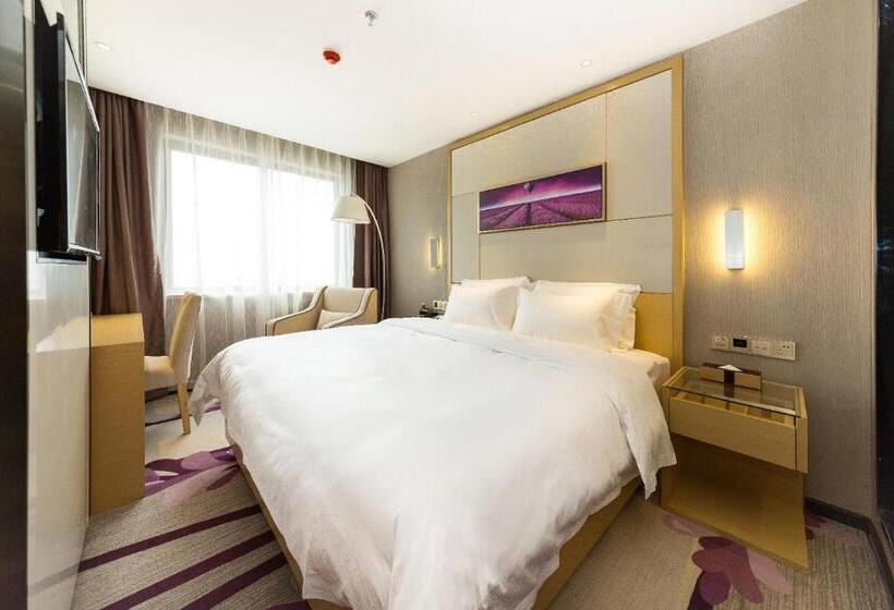 Lavande Hotels Weihai Weigao Square Branch