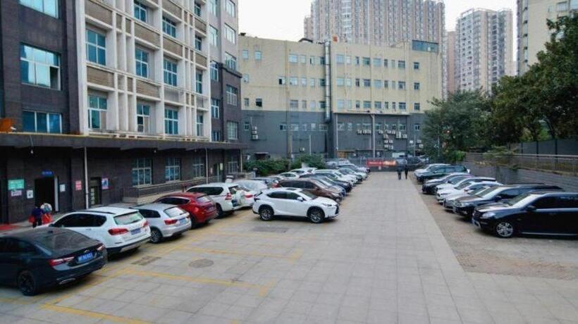 Отель James Joyce Coffetel Changsha Youyi Road Subway Station