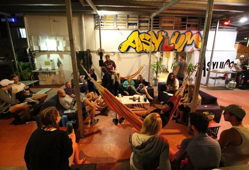 Asylum Cairns Hostel
