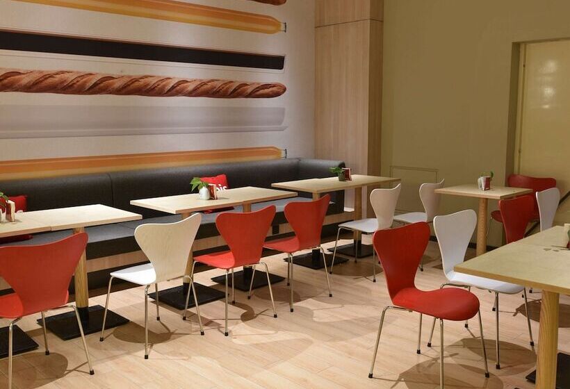 هتل Ibis Lanzhou West Railway Station