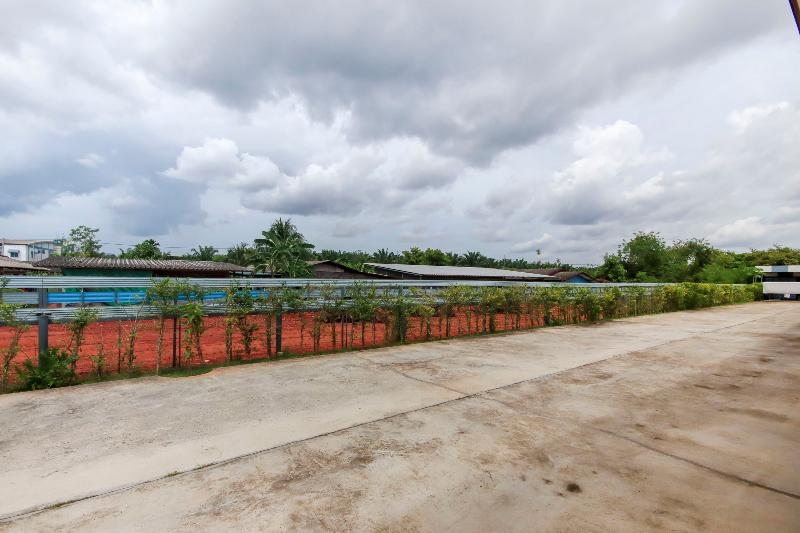 בית מלון כפרי Oyo 1091 Sabye Dee Resort @soikotang