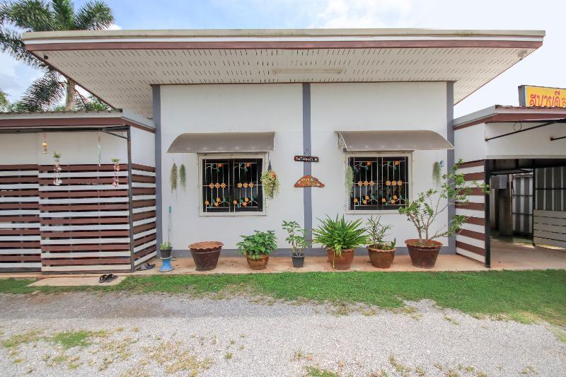 בית מלון כפרי Oyo 1091 Sabye Dee Resort @soikotang