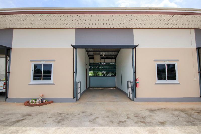 בית מלון כפרי Oyo 1091 Sabye Dee Resort @soikotang