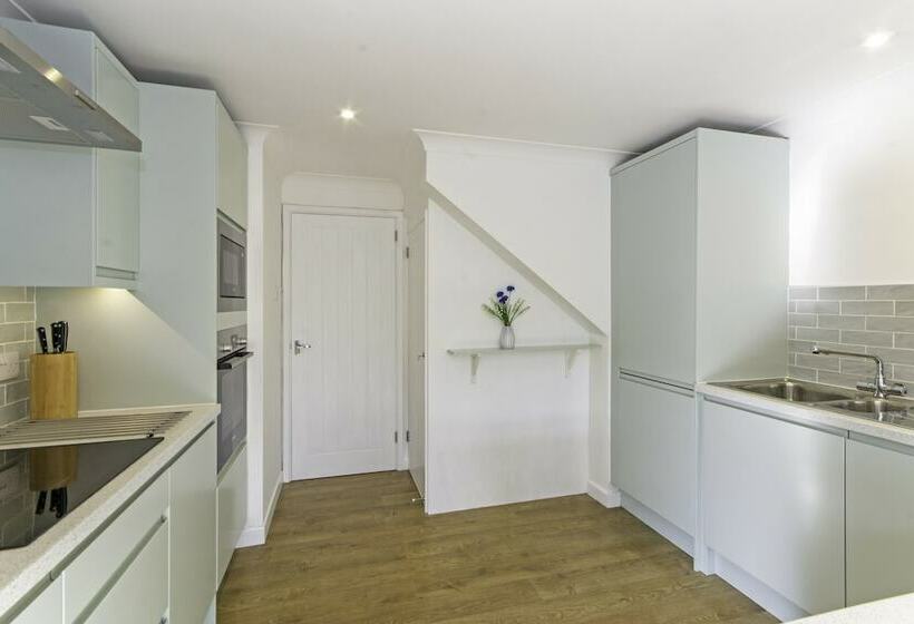 Rockpool Croyde 4 Bedrooms / Sleeps 8
