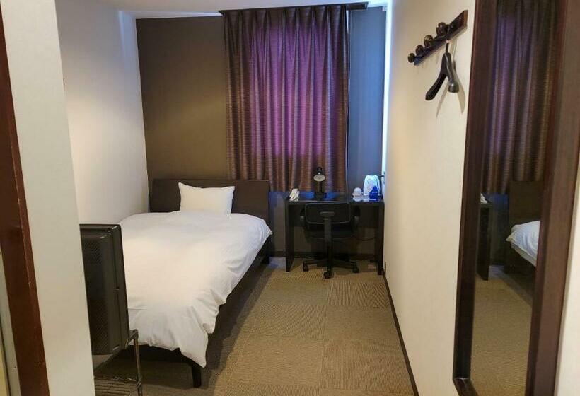 فندق First Inn Takamatsu