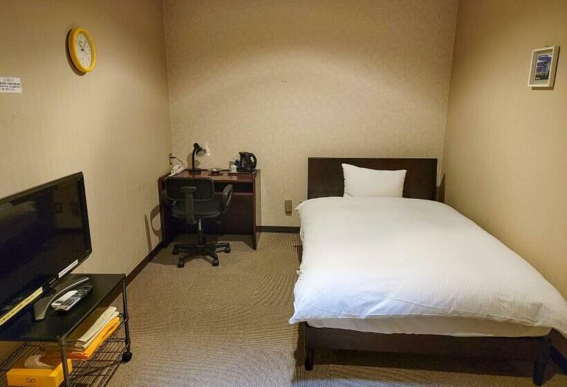 فندق First Inn Takamatsu