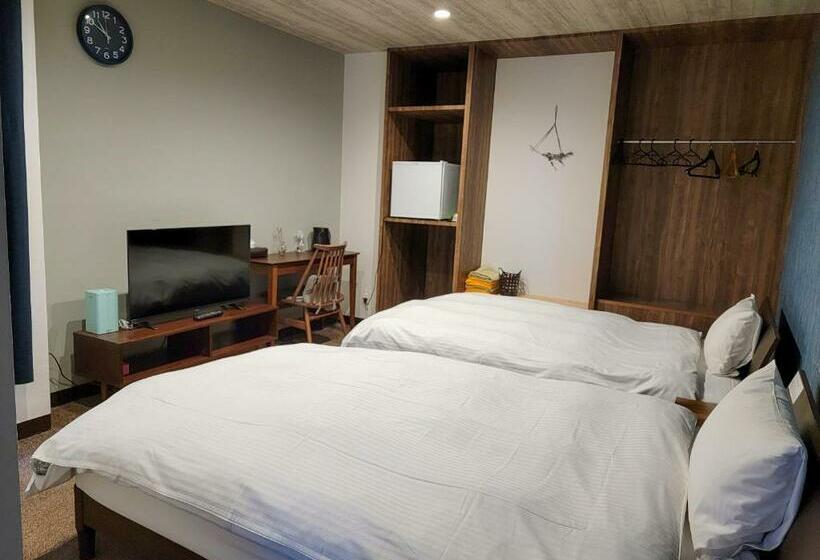 فندق First Inn Takamatsu