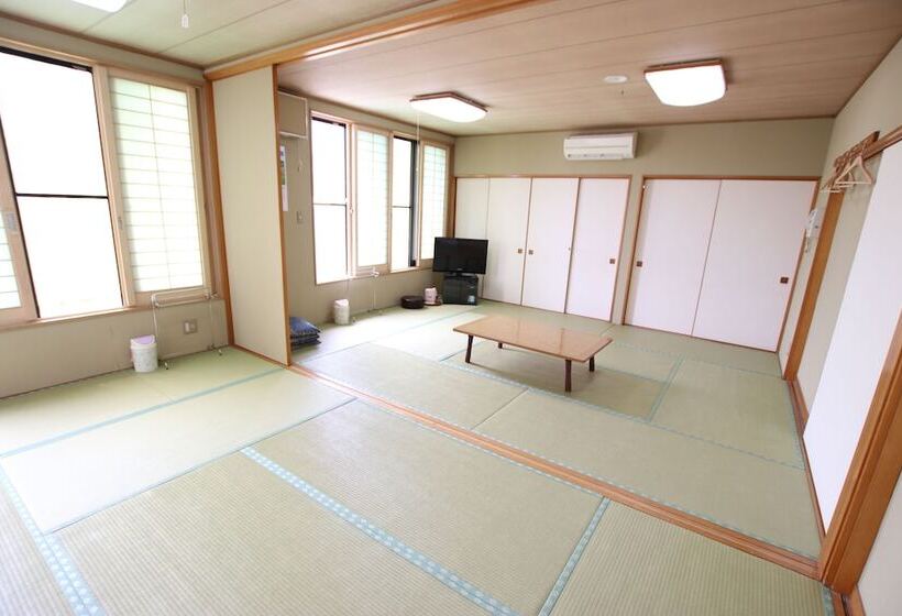 ホテル Minshuku Kantaro