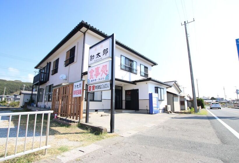 ホテル Minshuku Kantaro