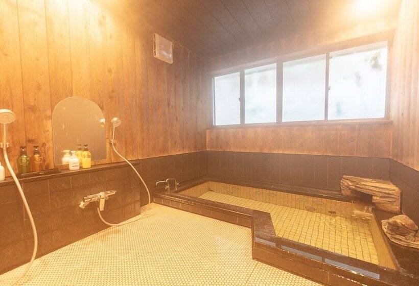 בית מלון כפרי Ryokan Hiyoshi