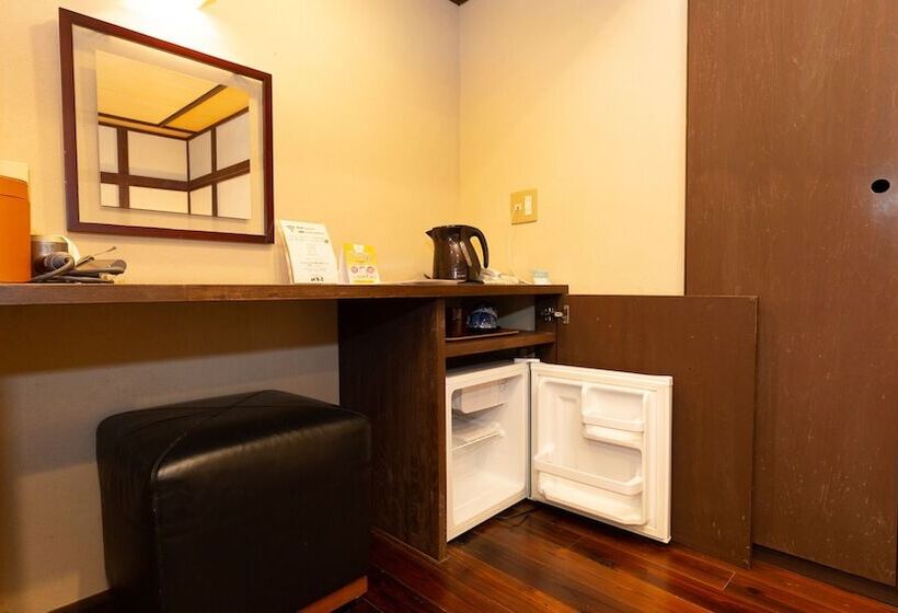 בית מלון כפרי Ryokan Hiyoshi