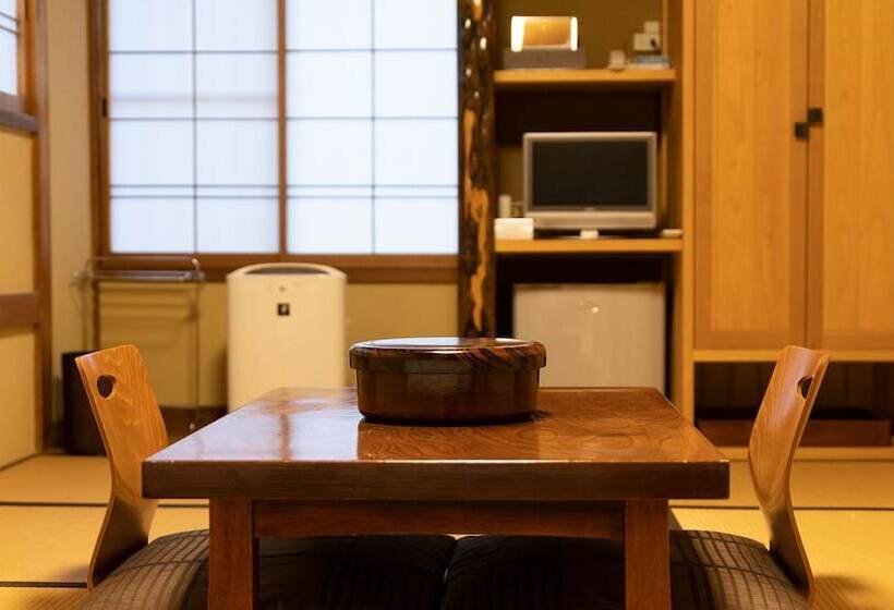 בית מלון כפרי Ryokan Hiyoshi