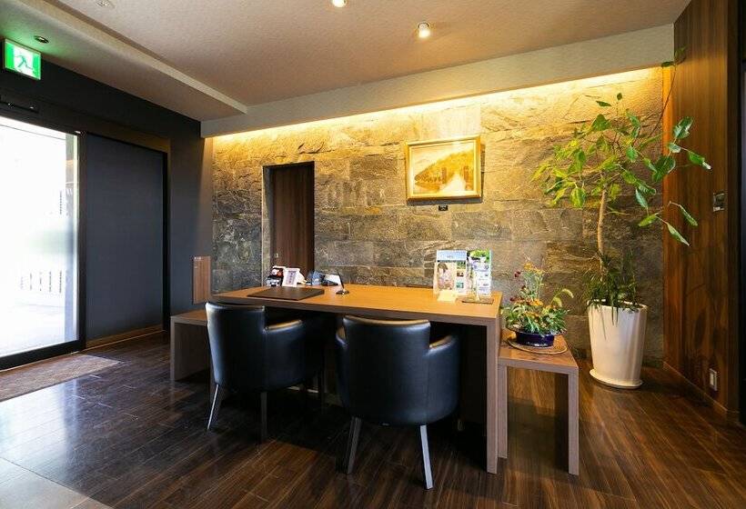 فندق Shirokane No Mori