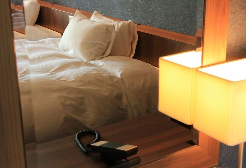 فندق Shirokane No Mori